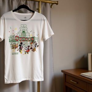 Disney Epcot Mexico Pavilion Mickey Minnie Mouse Graphic T-Shirt Size L